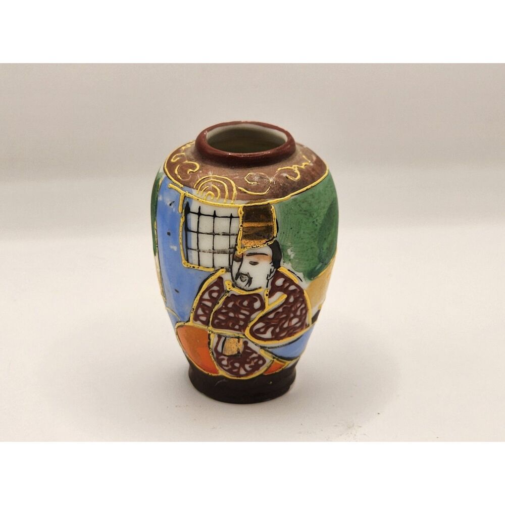 Japan Satsuma Style Mini Bud Vase Geisha Figural Green Brown Gold Gilt 3 in